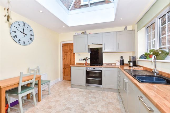 Gore Court Road Otham, Maidstone photo 3