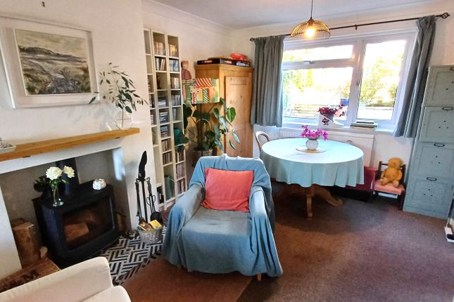 4, Webb Crescent, Chipping Norton photo 2