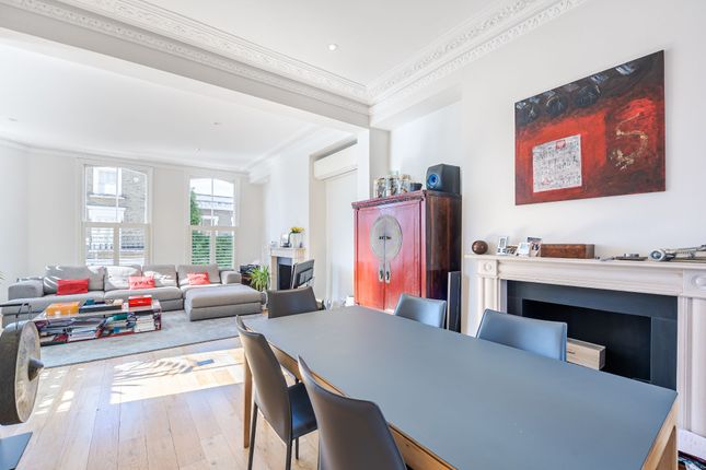 Maisonette to rent in Abingdon Villas, London