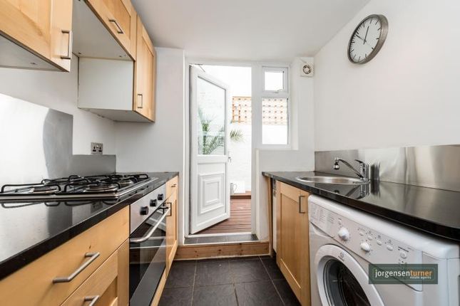 6 Springfield Lane, Flat A ,, London photo 4