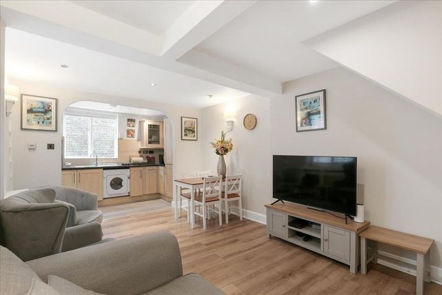 Thumbnail Flat for sale in Perham Road, West Kensington, London