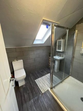 A Clean And Well-Maintained Bathroom Featuring A T...
