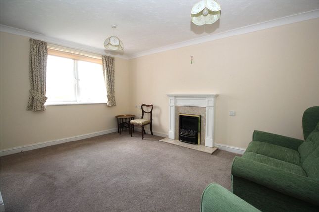 69 Willow Court,, Ackender Road, Alton photo 4