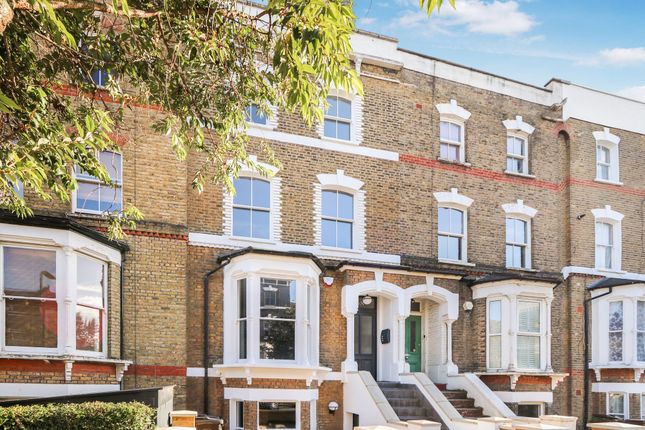 58 Farleigh Road, London photo 3