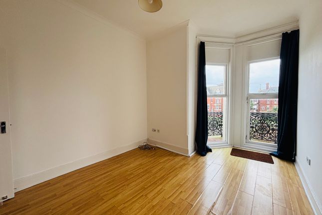 Flat 4, Sandpiper Court, Norfolk Square, Great Yarmouth photo 2