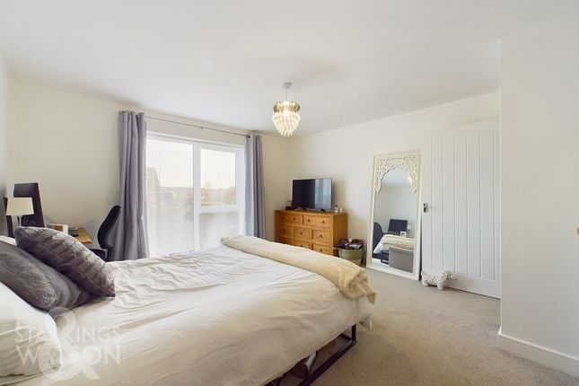 Flat for sale in Juby Court, Old Catton, Norwich