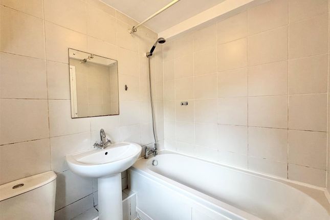 4 Seymour House, Tudor Road, Wilmslow photo 4