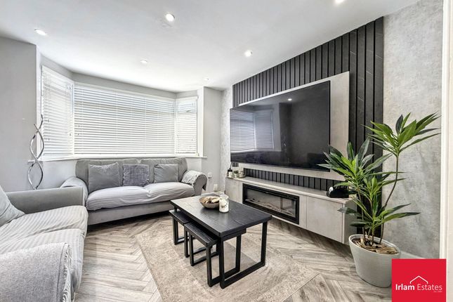 2 Parkstone Road, Manchester photo 2