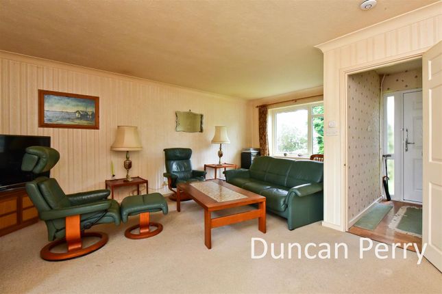 5, Morven Close, Potters Bar photo 2
