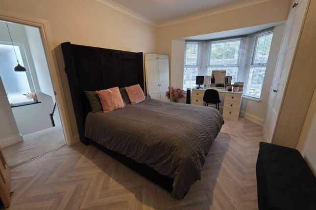 109 Pentyla Baglan Road, Port Talbot photo 4