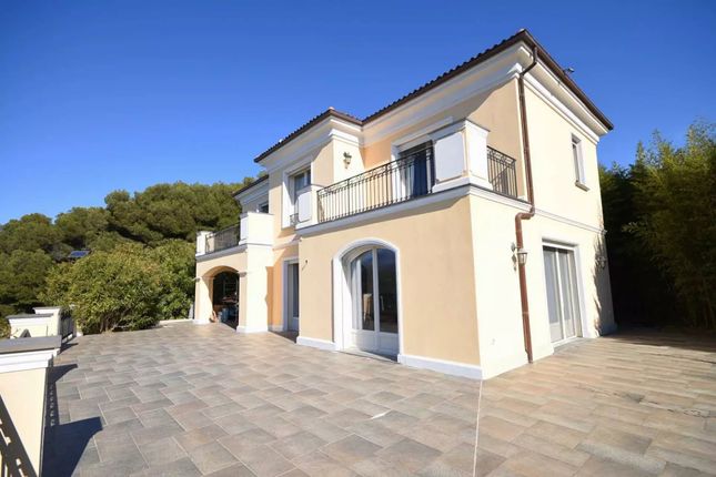 Thumbnail Villa for sale in Street Name Upon Request, Bordighera, It