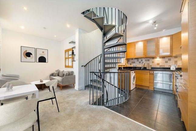 1A, West Warwick Place, London photo 2