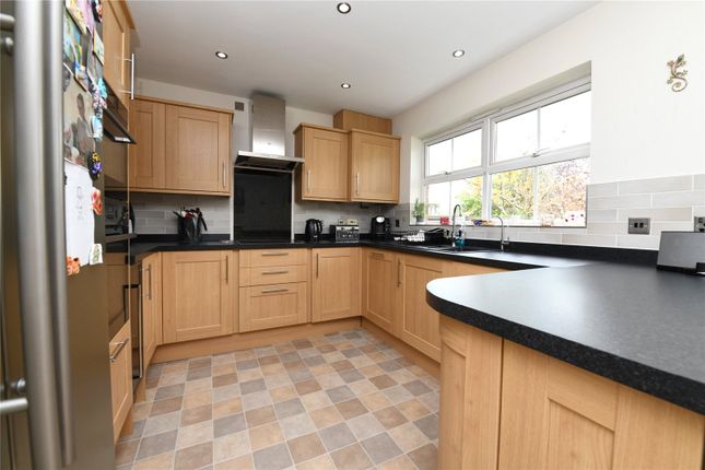 7, Northampton Close, Essex photo 2