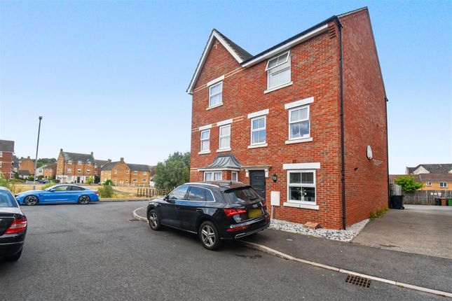 4-bed semi-detached on 18, Clarendon Close, Corby, £275,000