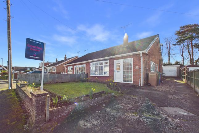 2-bed house on 6, Plantation Drive, Brough, £170,000