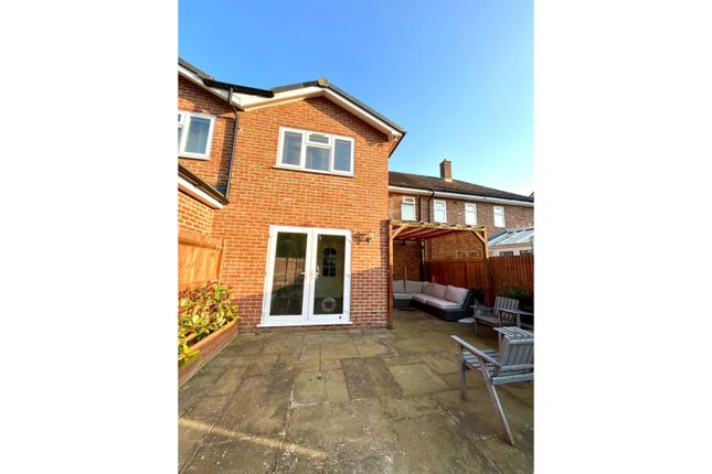 Thumbnail Terraced house for sale in Larkspur Close, West Malling