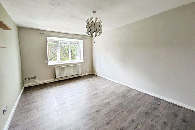 35, Long Furrow, West Midlands photo 4