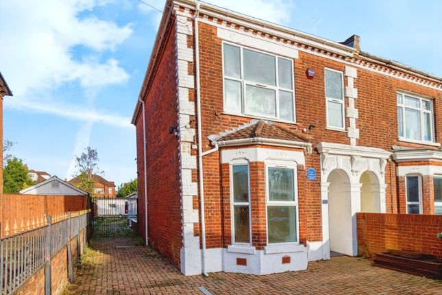 Thumbnail Detached house for sale in Avenue Road, Southampton
