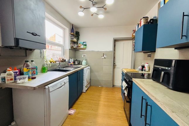 65, Churchill Road, Great Yarmouth photo 3
