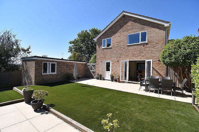 2, Moorland Way, Exeter photo 4