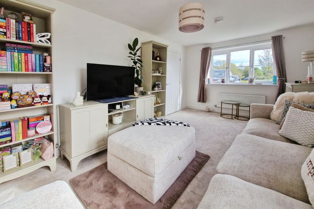 34, Baker Drive, Howden, Goole photo 4