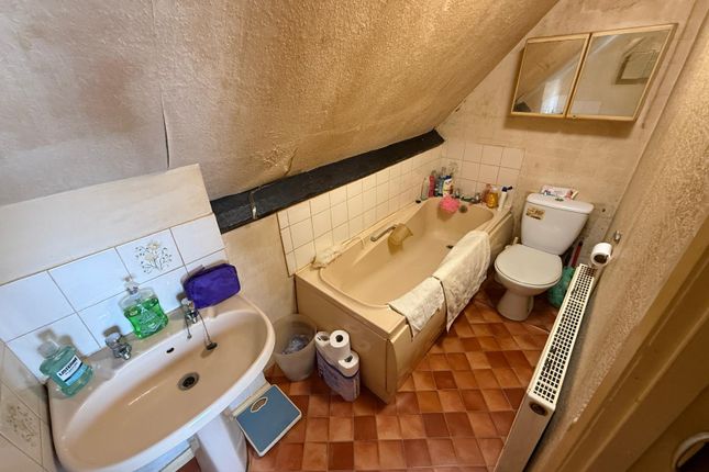 4a and 6a, Manchester Road, Exmouth photo 4