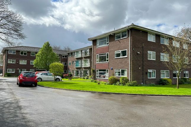 Flat for sale in Cavendish Court, Didsbury Road, Heaton Mersey