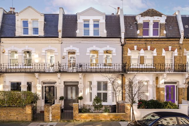 Terraced house for sale in Chesilton Road, Fulham, London