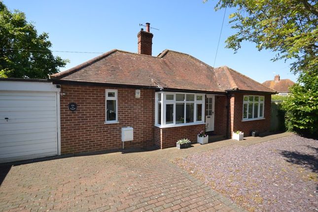 Thumbnail Detached bungalow for sale in Elms Road, Thame