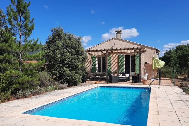 Villa for sale in Bedarieux, Languedoc-Roussillon, 34600, France