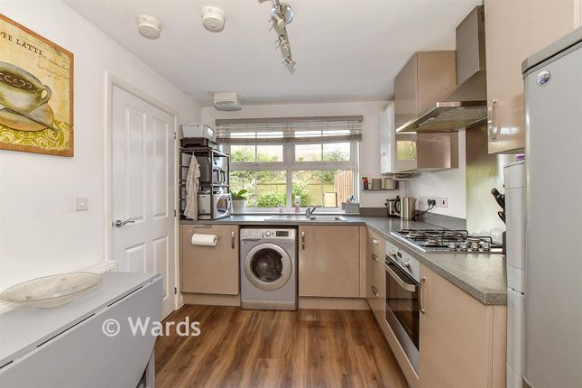 22, Braganza Drive, Tonbridge photo 3
