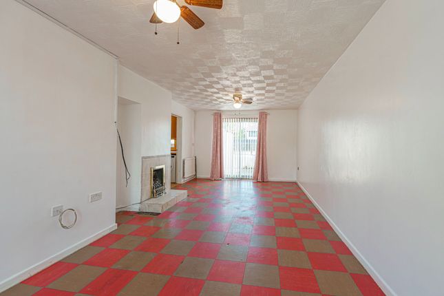 12 Parret Road, Newport photo 4