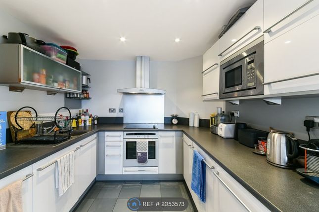 Crews St, London photo 5