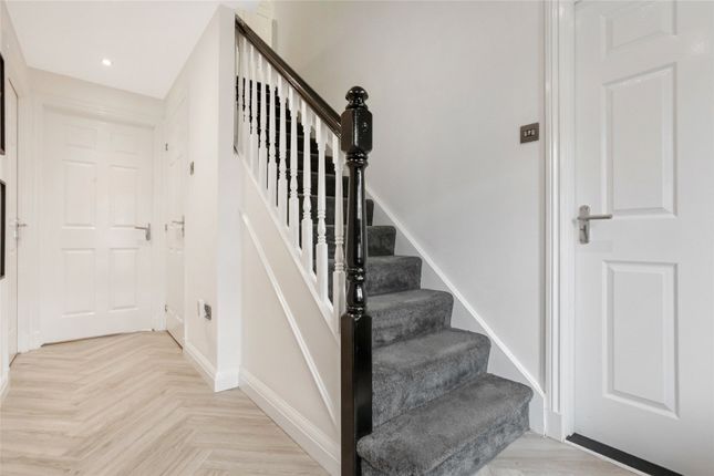 16, Pembury Crescent, South Lanarkshire photo 4