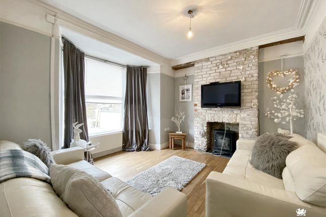14, Eva Terrace, Ferryside photo 2