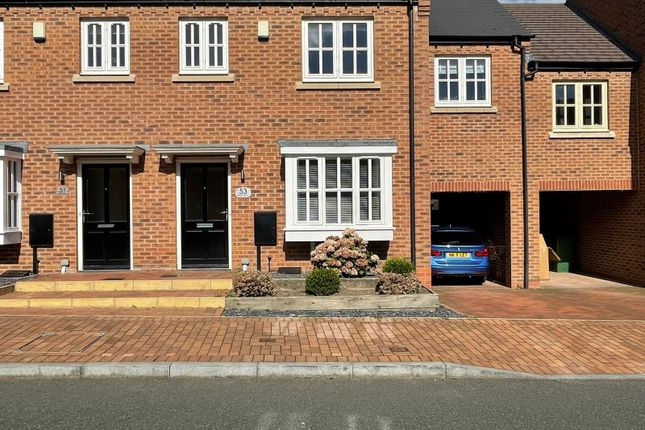 4 Bedroom Semi Detatched Property To Let Tf4