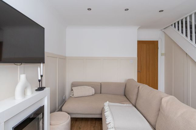 8, Arlington Road, Sully photo 4