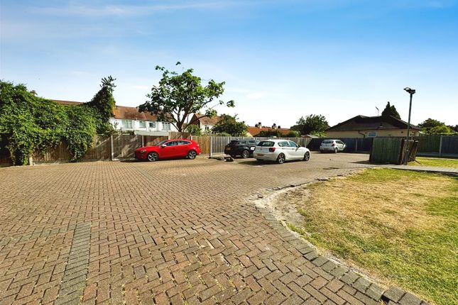 Flat 2, 187, South Avenue, Southend-On-Sea photo 3