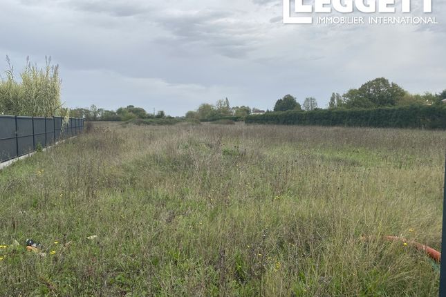 Thumbnail Land for sale in Sonnac, Charente-Maritime, Nouvelle-Aquitaine