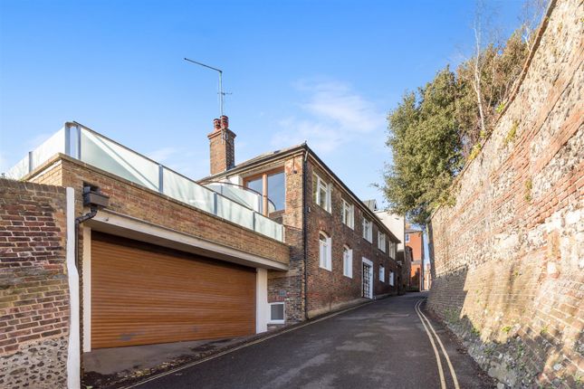 Thumbnail Property for sale in Watergate Lane, Lewes