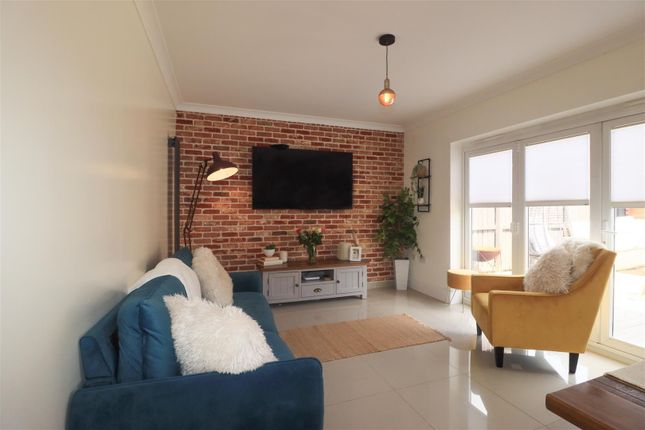 6, Belfry Close, Ashington photo 4