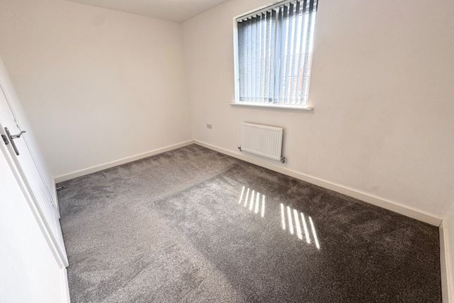 7, Peterborough photo 3