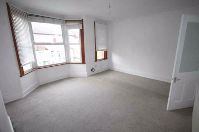 27a, Owenite Street, Abbey Wood photo 3
