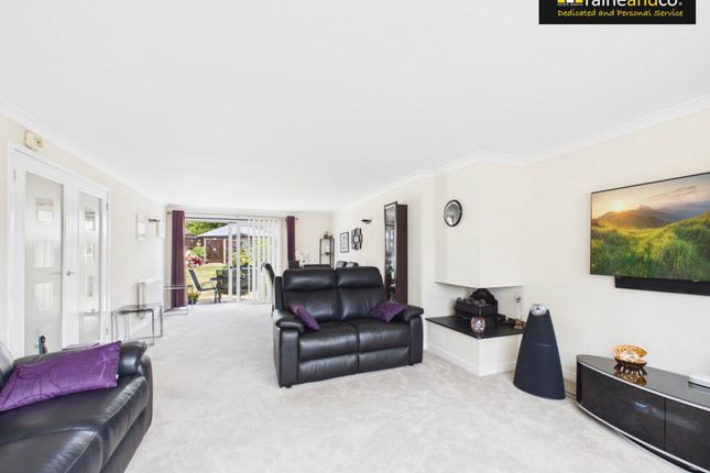9, Albemarle Avenue, Potters Bar photo 4