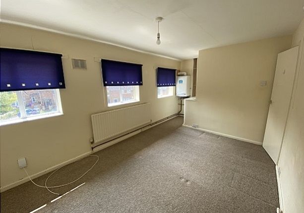 12b, Pool Hall Road, Wolverhampton photo 3