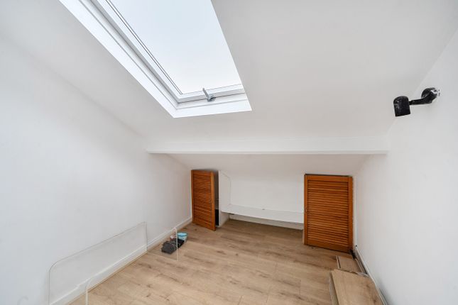 Tavistock Road, London photo 4