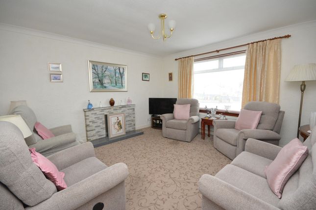55 Dumyat Drive, Falkirk photo 2