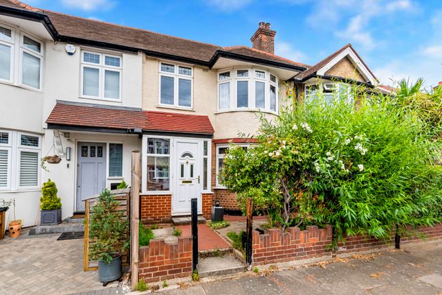28, Springvale Avenue, Brentford photo 2