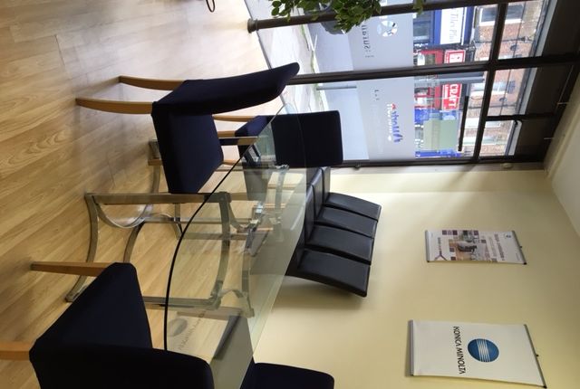 Office to let in Finchley Road, Childs Hill, London