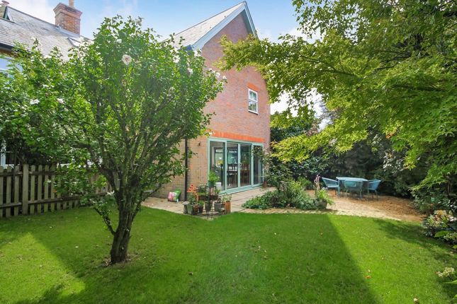 12 Palehouse Common, Uckfield photo 4